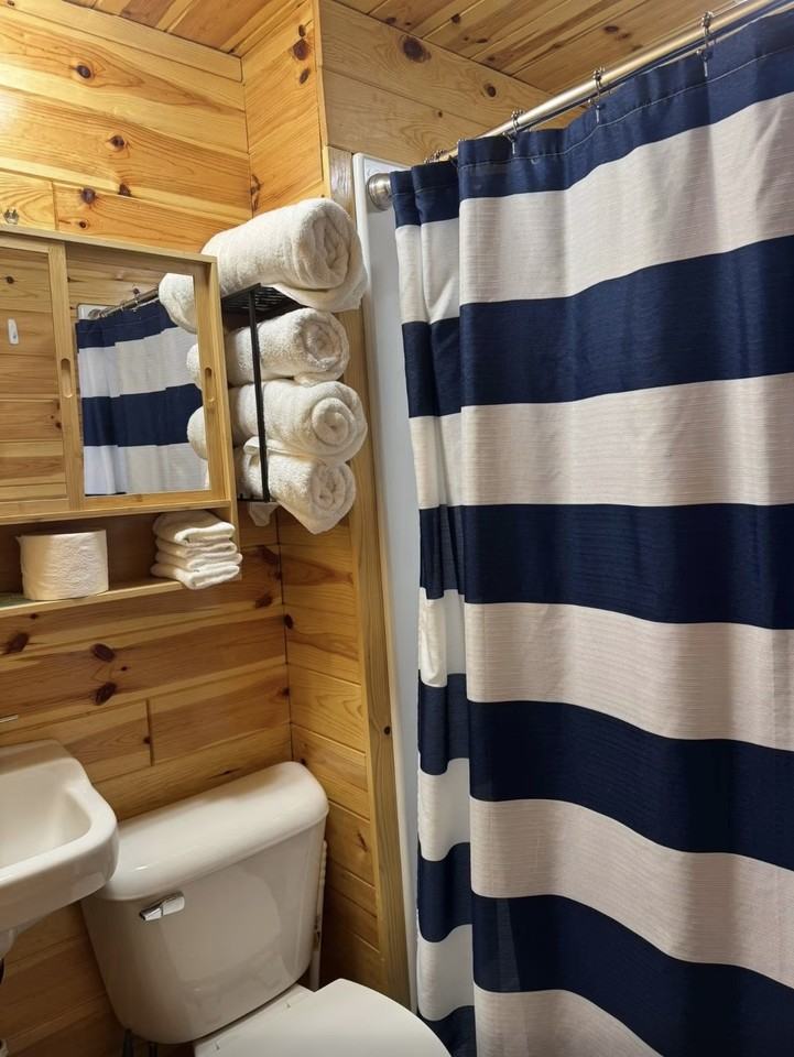 117 Fourth St Cabin 8 #NA - Photo 5 of 8