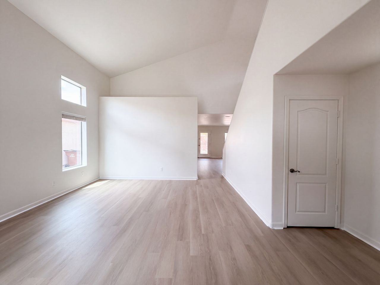 1391 E Ryan Rd #NA - Photo 7 of 10
