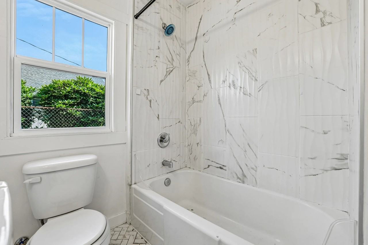 6926 52nd Ave W #NA - Photo 3 of 13