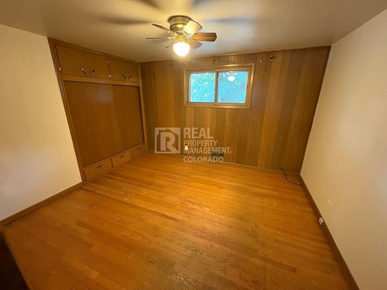 2611 Lakecrest Pl - Photo 7 of 16