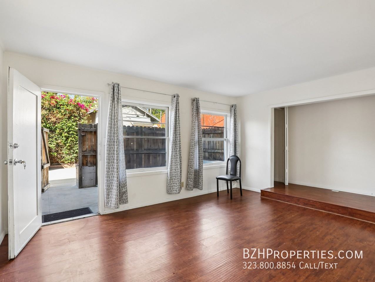 1236 N Gardner St #1236-1-2 - Photo 2 of 16