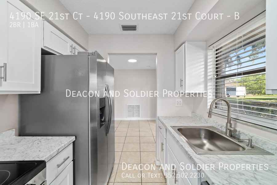 4190 Se 21st Ct - Photo 4 of 31