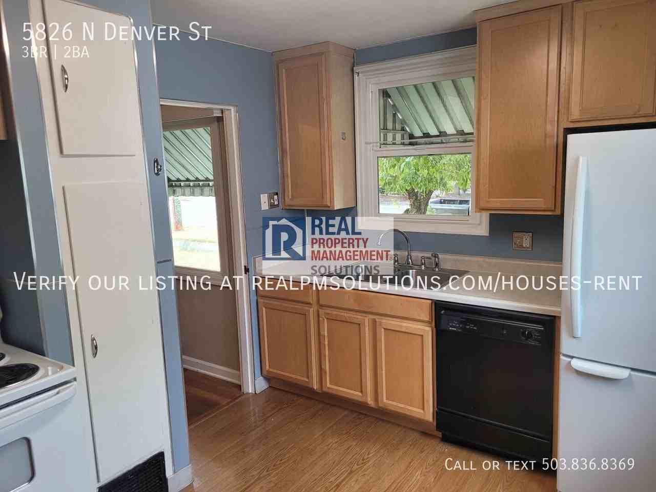 5826 N Denver Ave - Photo 7 of 16
