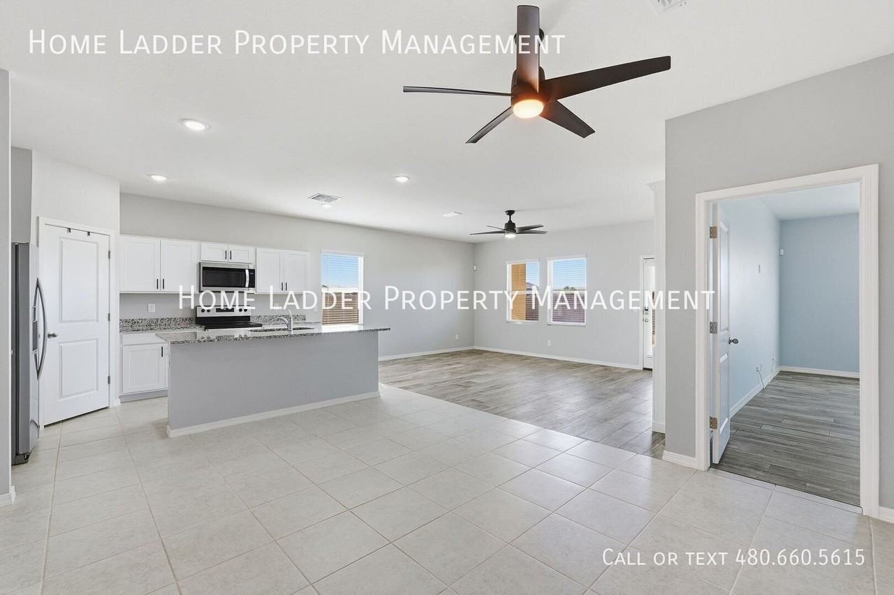 12959 E Larrea Ln - Photo 2 of 35