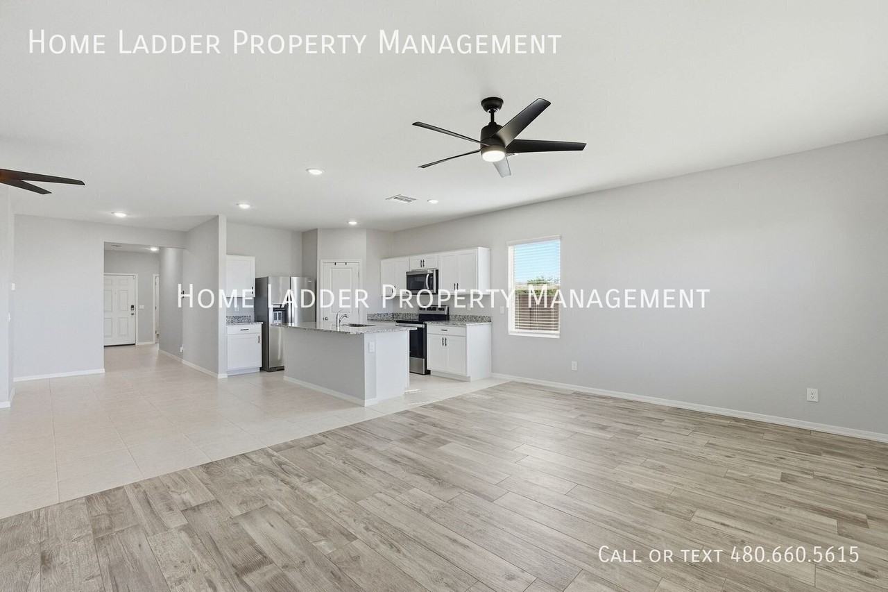 12959 E Larrea Ln - Photo 5 of 35