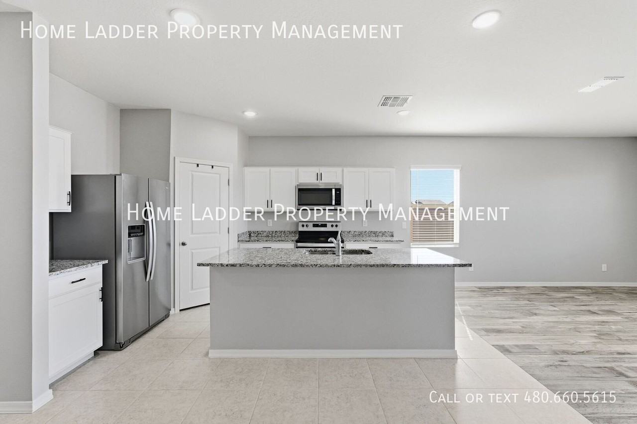 12959 E Larrea Ln - Photo 7 of 35