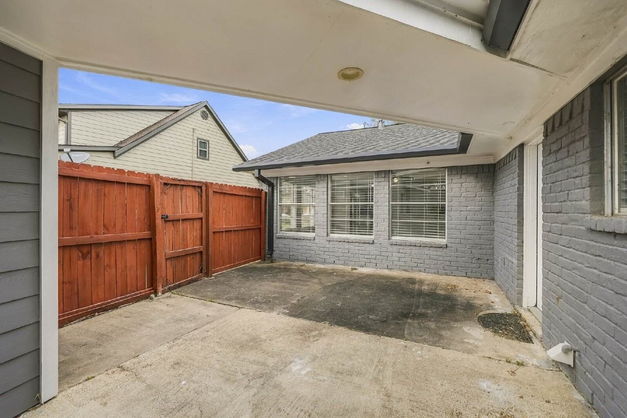 11514 Sagewillow Ln - Photo 3 of 15