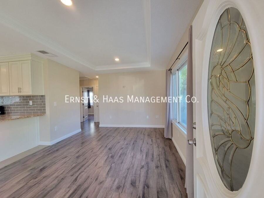 4741 Pepperwood Ave - Photo 4 of 29