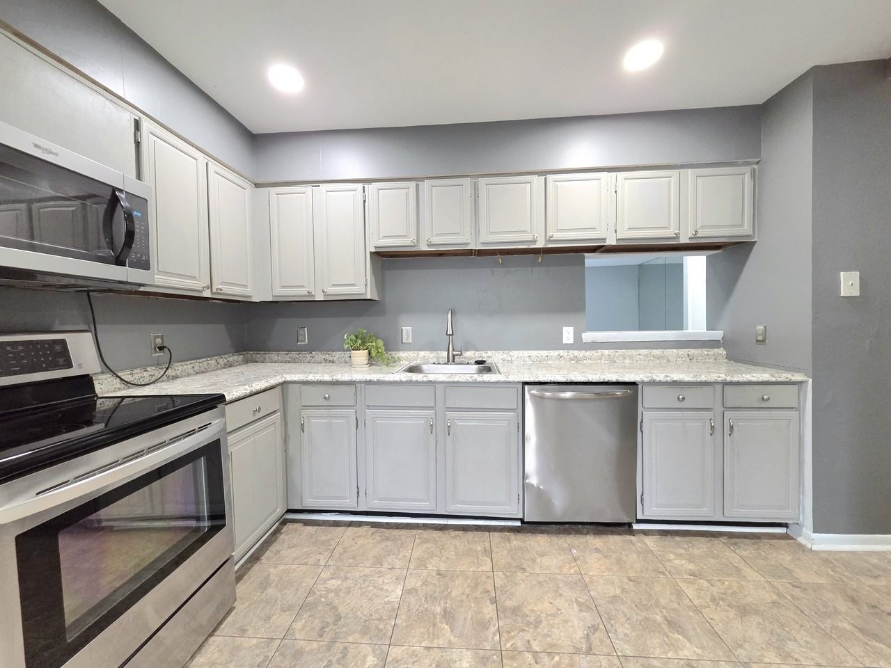 3130 Cherry Rd Ne #1 - Photo 7 of 22