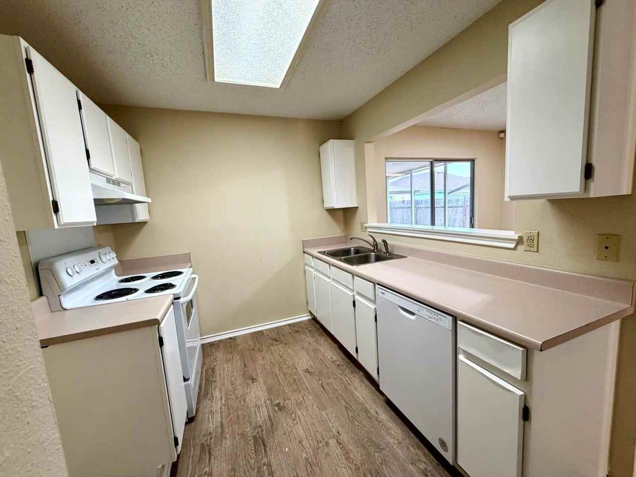 11327 Widefield Ln - Photo 7 of 18