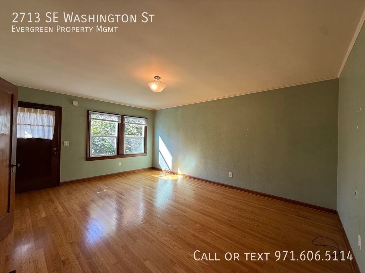 2713 Se Washington St - Photo 4 of 23