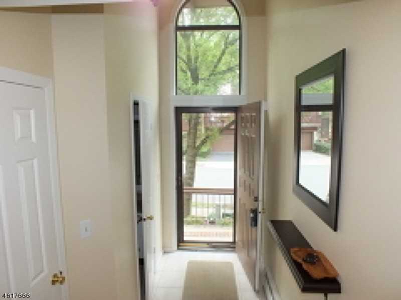 85 Frogtown Rd - Photo 2 of 25