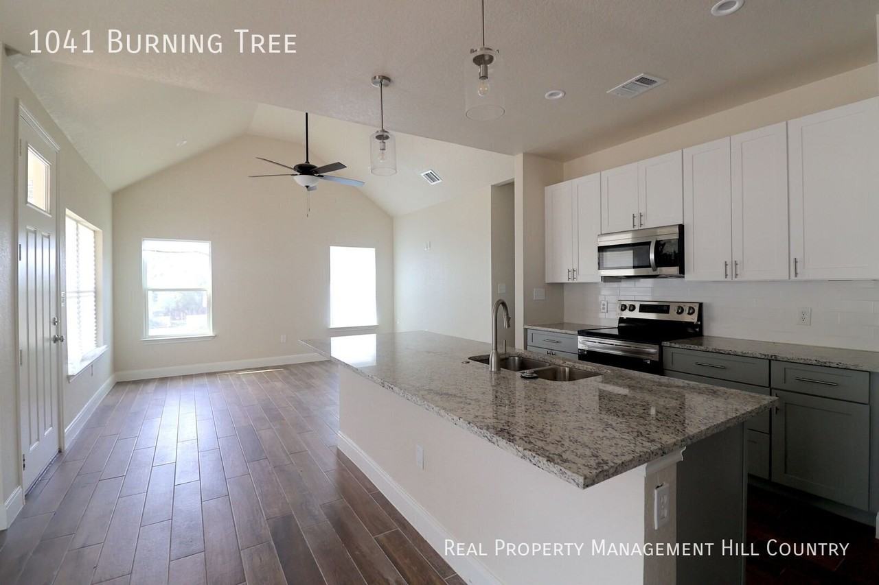1041 Burning Tree - Photo 5 of 11