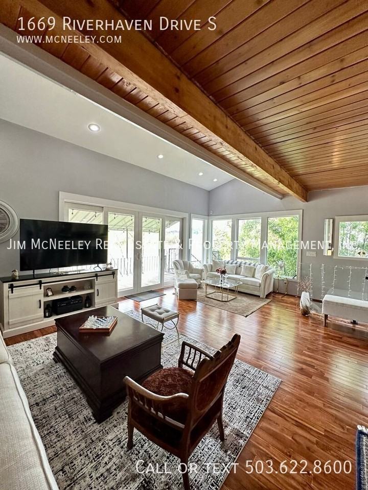 1669 Riverhaven Dr S - Photo 6 of 18