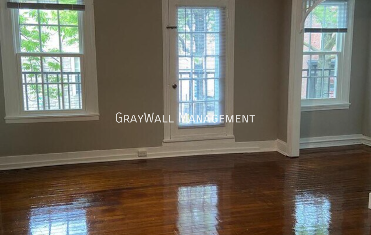 110 E Gay St #1 - Photo 5 of 7
