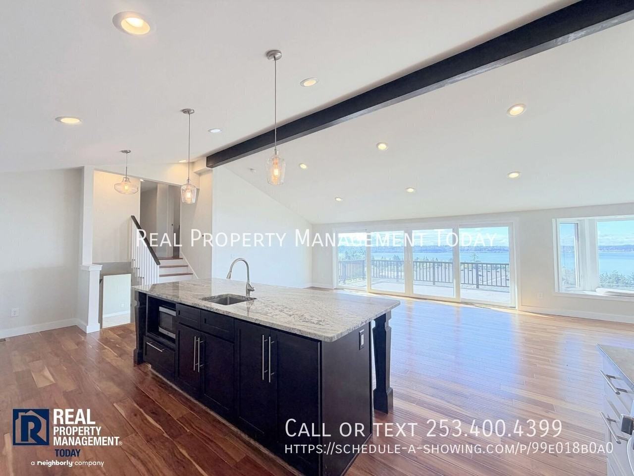5530 Frances Ave Ne - Photo 6 of 32