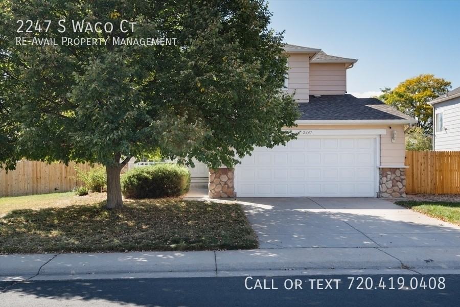 2247 S Waco Ct - Photo 2 of 49