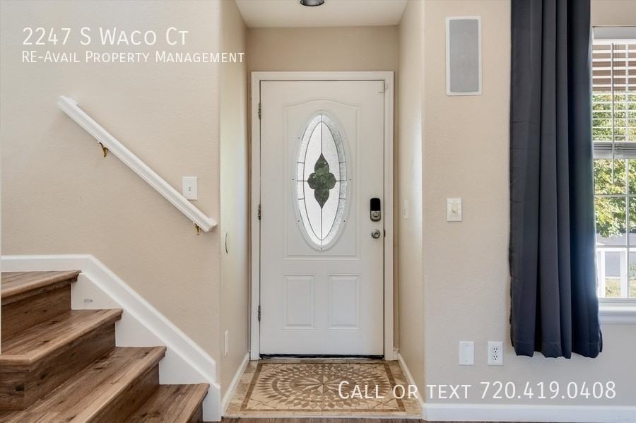 2247 S Waco Ct - Photo 6 of 49