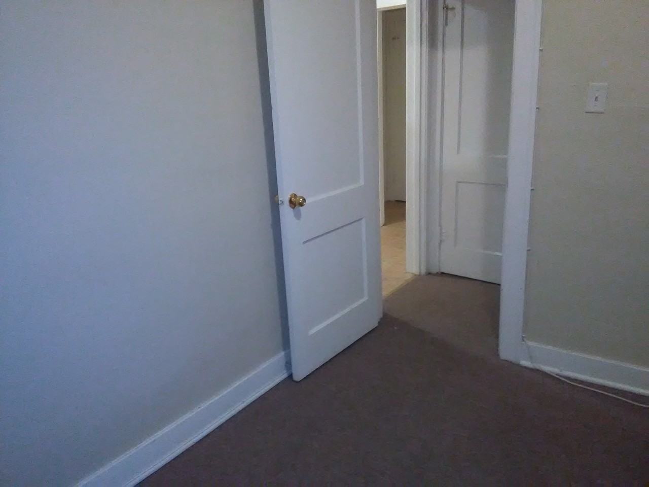6404 Jefferson Ave #1 - Photo 3 of 5