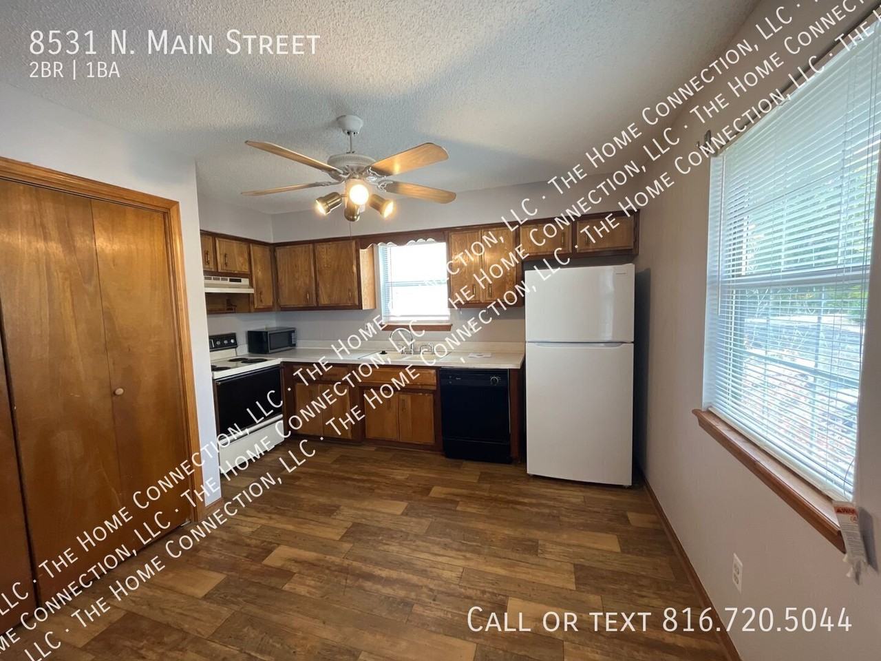 8531 N Main St - Photo 3 of 11