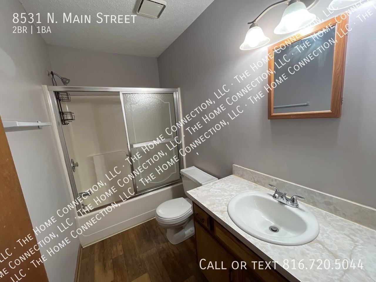 8531 N Main St - Photo 4 of 11