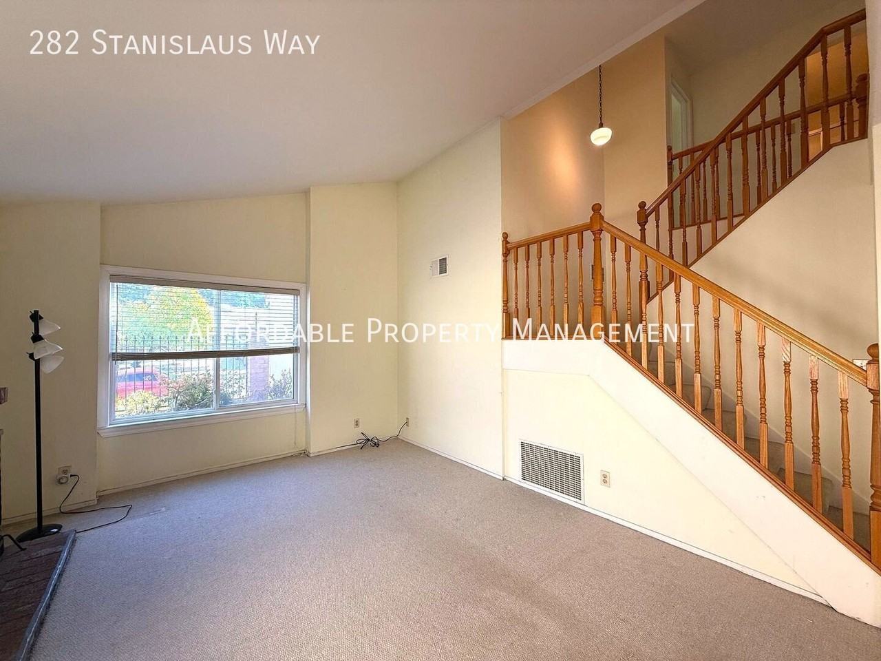 282 Stanislaus Way - Photo 3 of 30