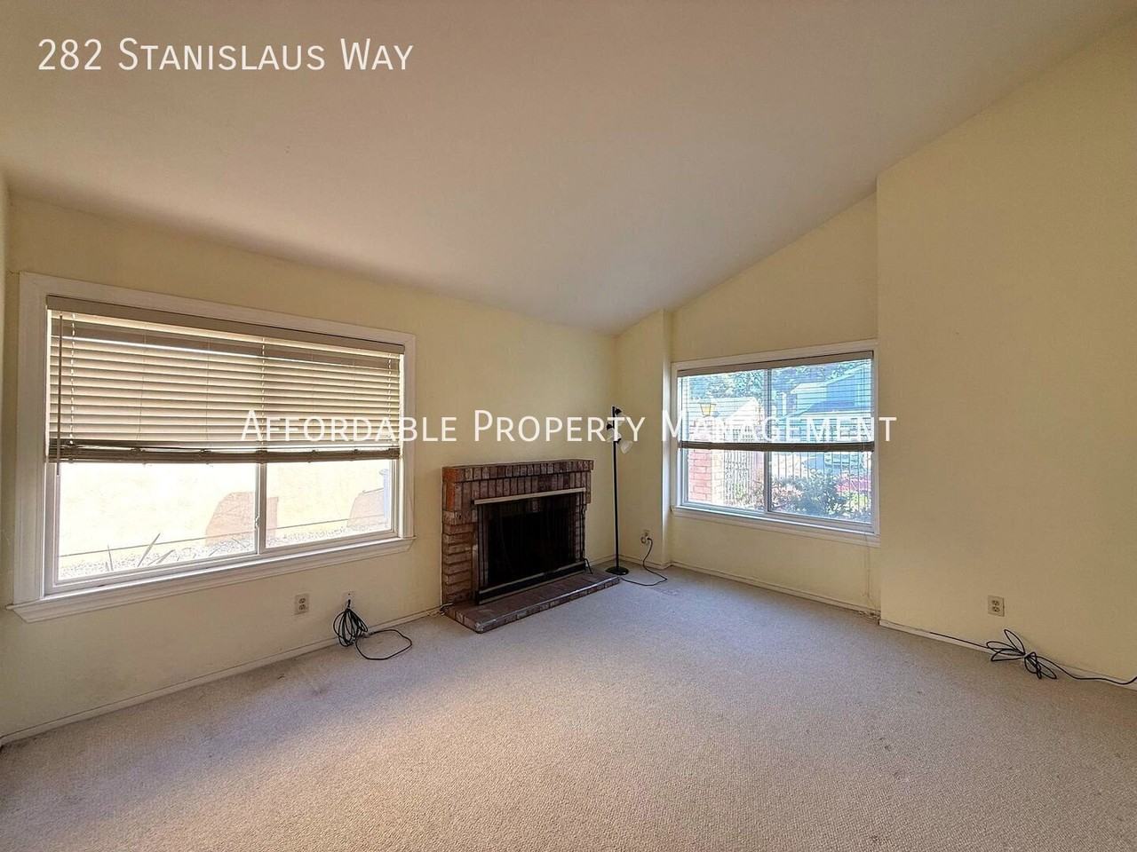 282 Stanislaus Way - Photo 4 of 30