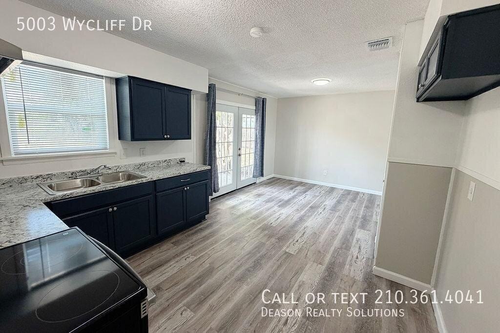 5003 Wycliff Dr - Photo 4 of 19