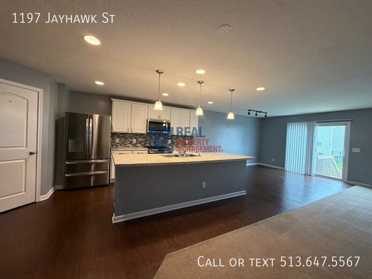 1197 Jayhawk St - Photo 6 of 32