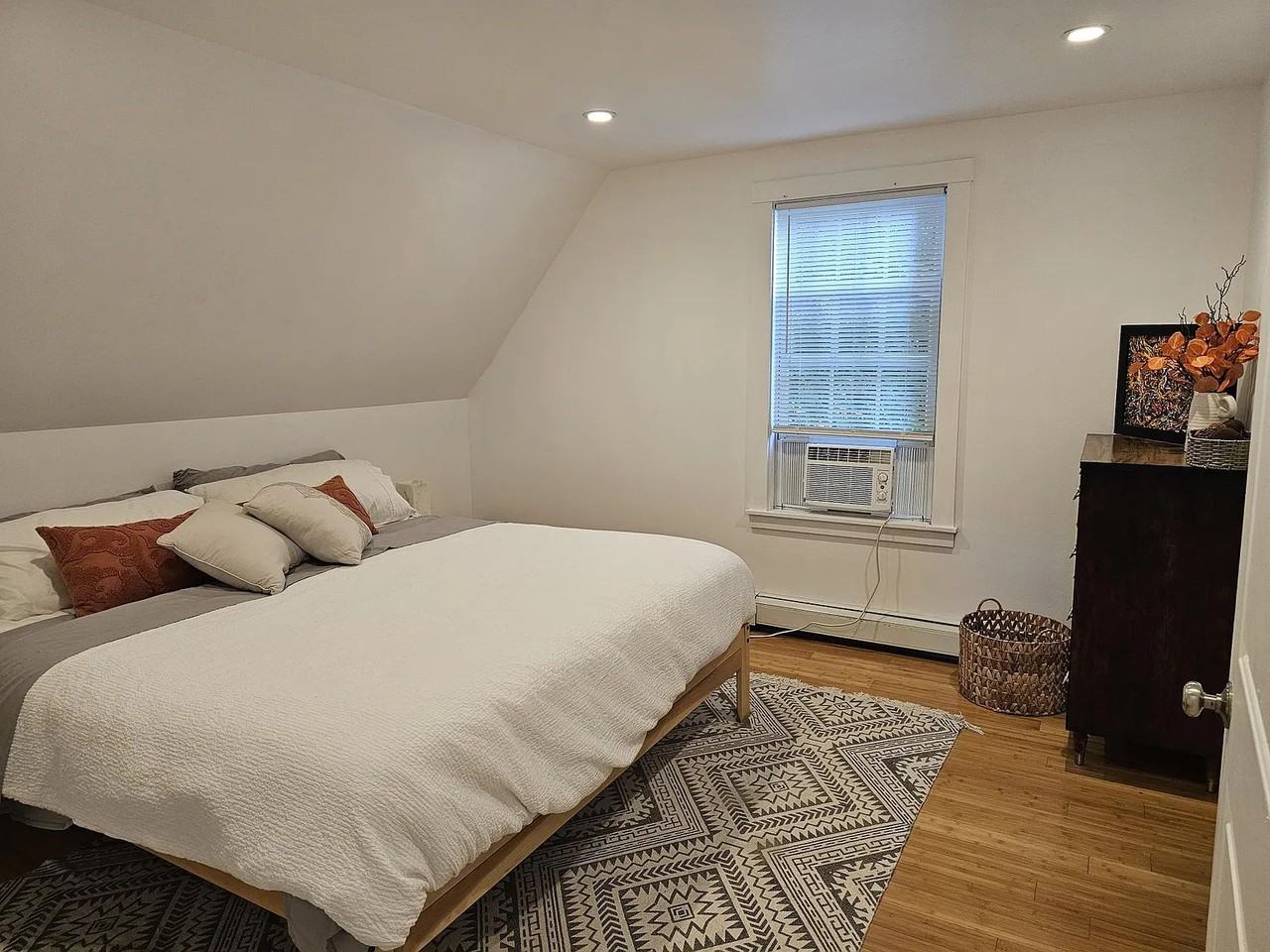 110 Union St #2 - Photo 2 of 18