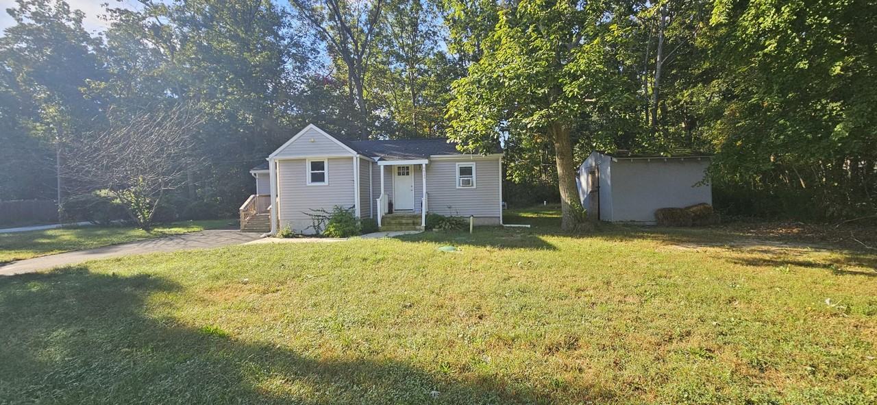 6611 Magnolia Dr - Photo 2 of 14