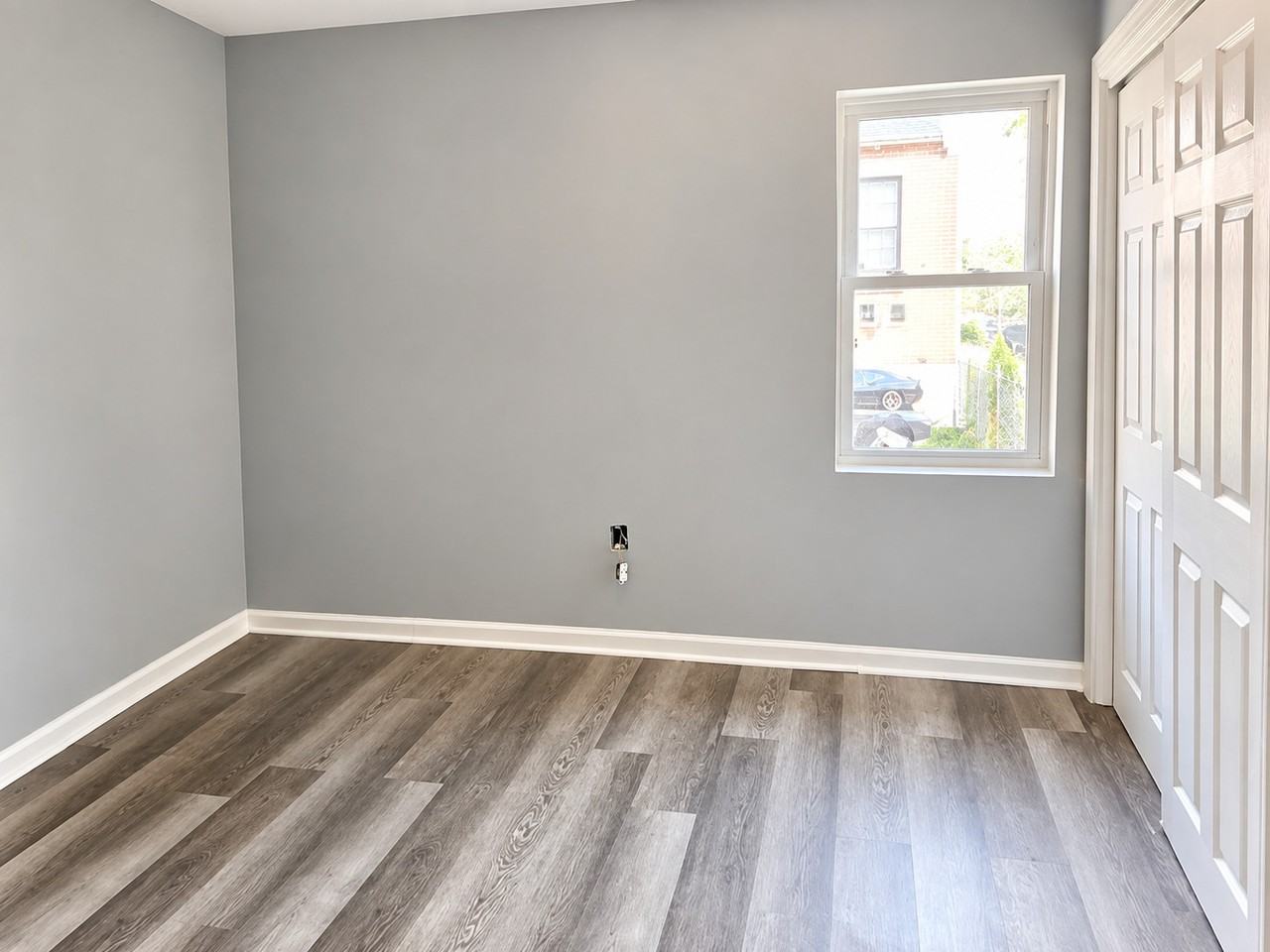 2145 N Percy St - Photo 5 of 8