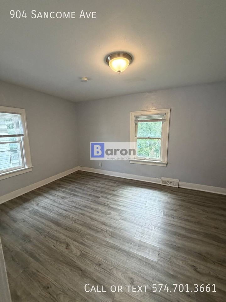 904 Sancome Ave - Photo 6 of 9