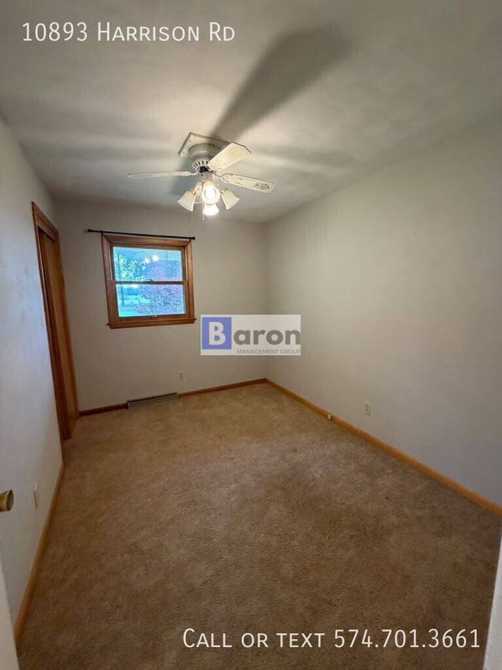10893 Harrison Rd - Photo 7 of 10