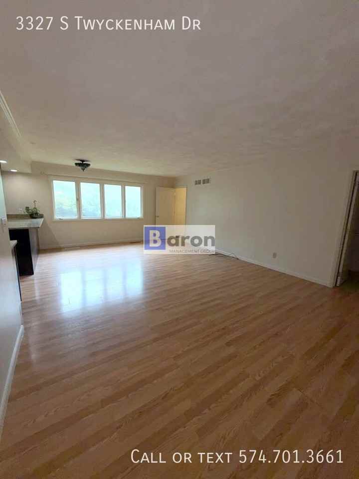 3327 S Twyckenham Dr - Photo 5 of 13
