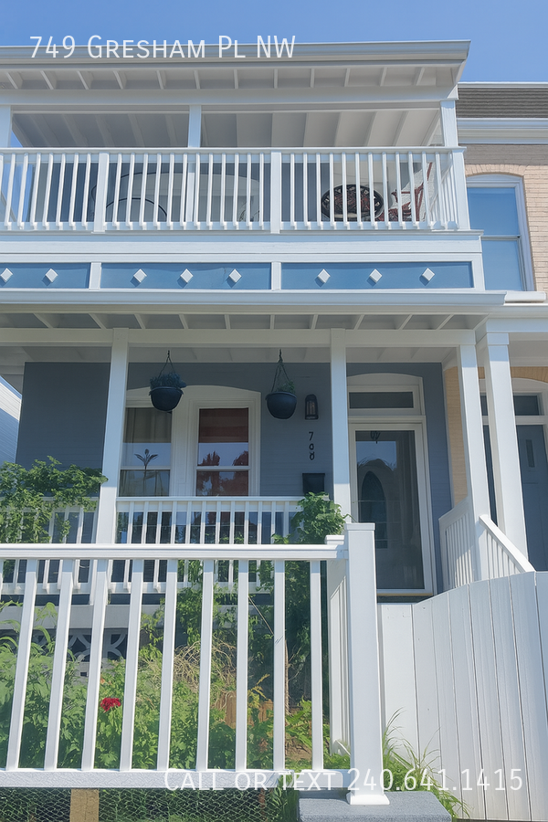 749 Gresham Pl Nw - Photo 3 of 26