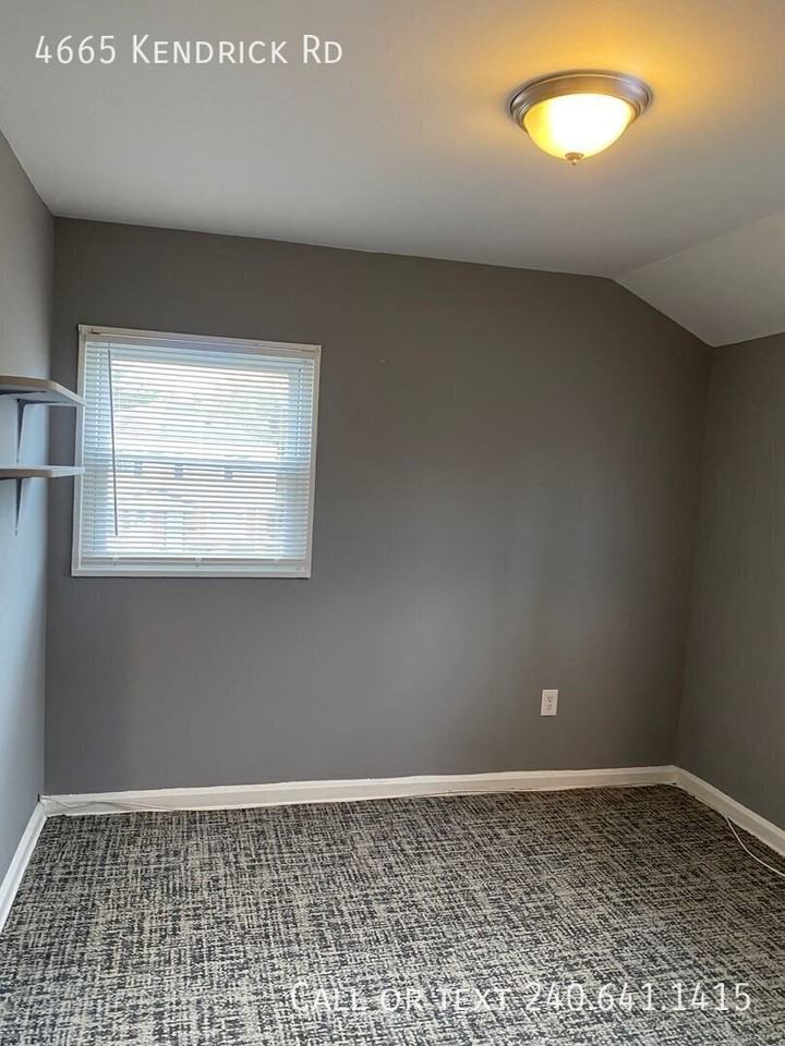 4665 Kendrick Rd - Photo 7 of 16