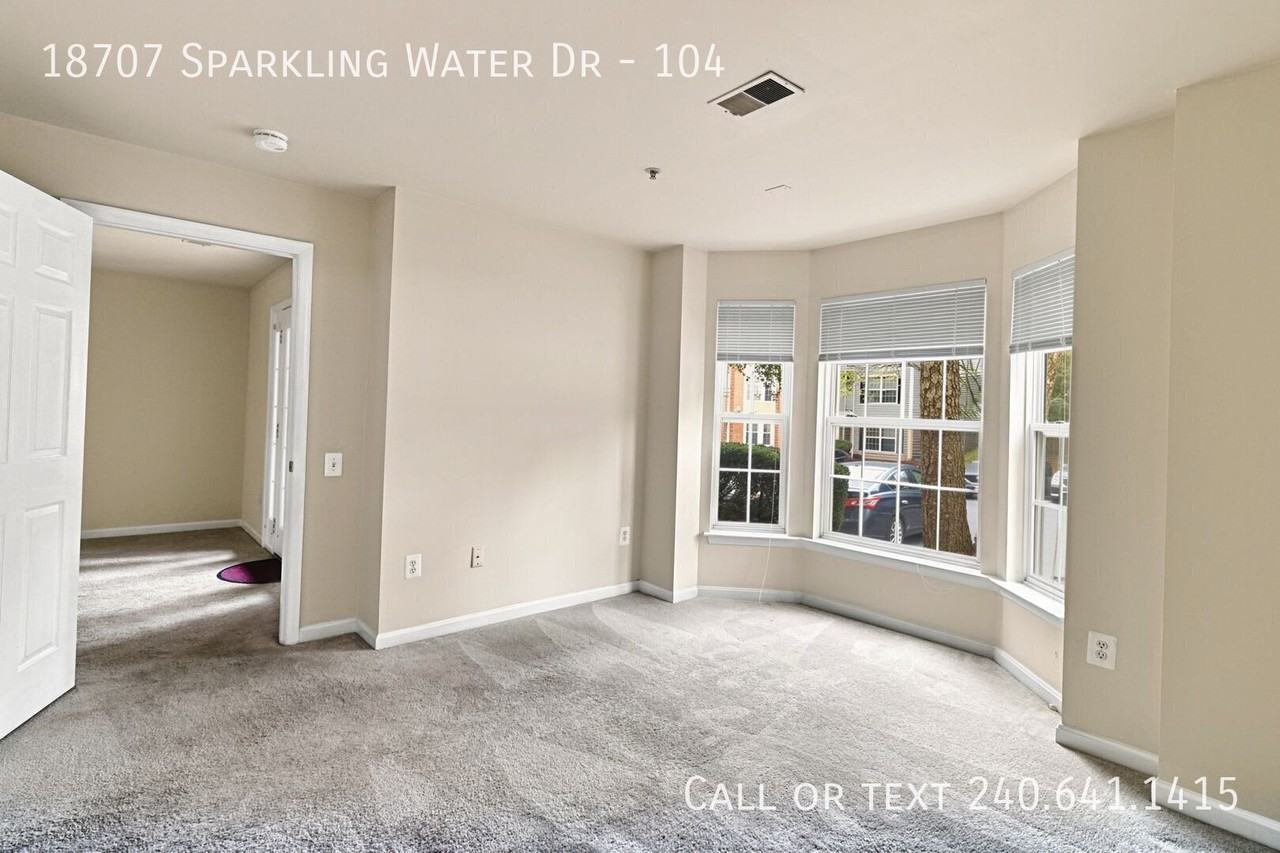 18707 Sparkling Water Dr #104 - Photo 7 of 30