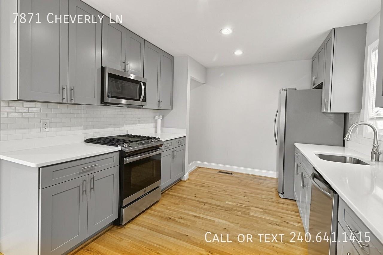 7871 Cheverly Ln - Photo 5 of 38