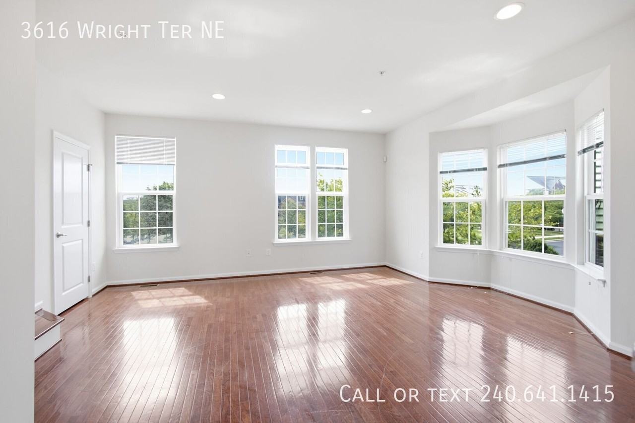 3616 Wright Ter Ne - Photo 2 of 25
