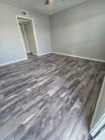 featured image of 724 Main St