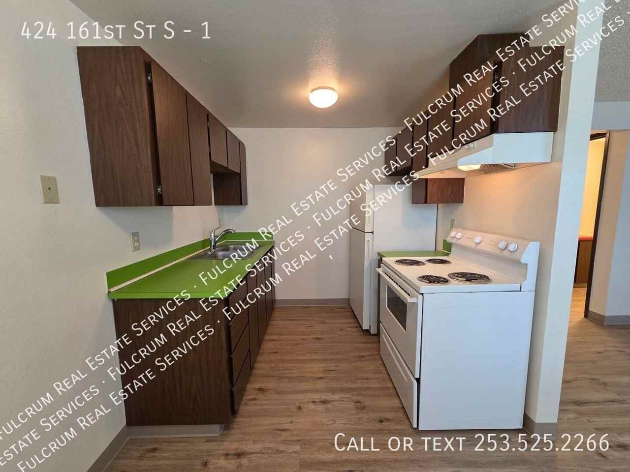 424 161st St S #1 - Photo 7 of 32