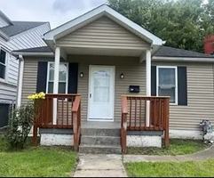 featured image of 116 W Collins Ct