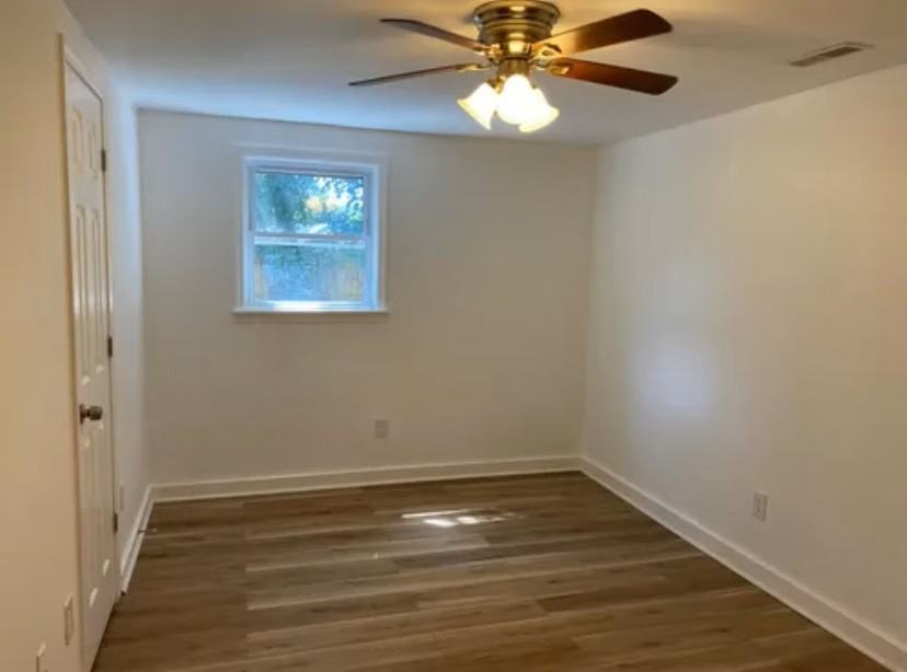116 W Collins Ct - Photo 3 of 6
