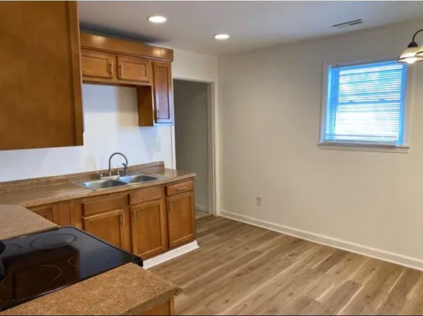 116 W Collins Ct - Photo 6 of 6