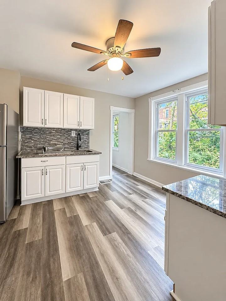 23 E Ingham Ave - Photo 2 of 13