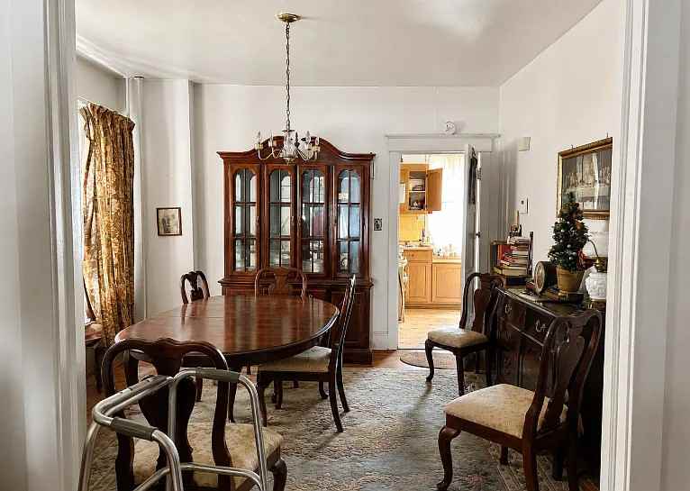 634 Edgewood Ave - Photo 3 of 10