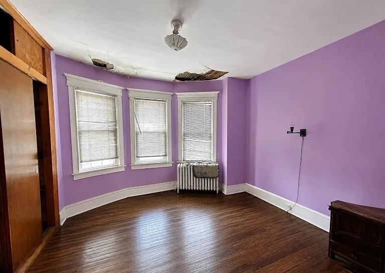 634 Edgewood Ave - Photo 7 of 10