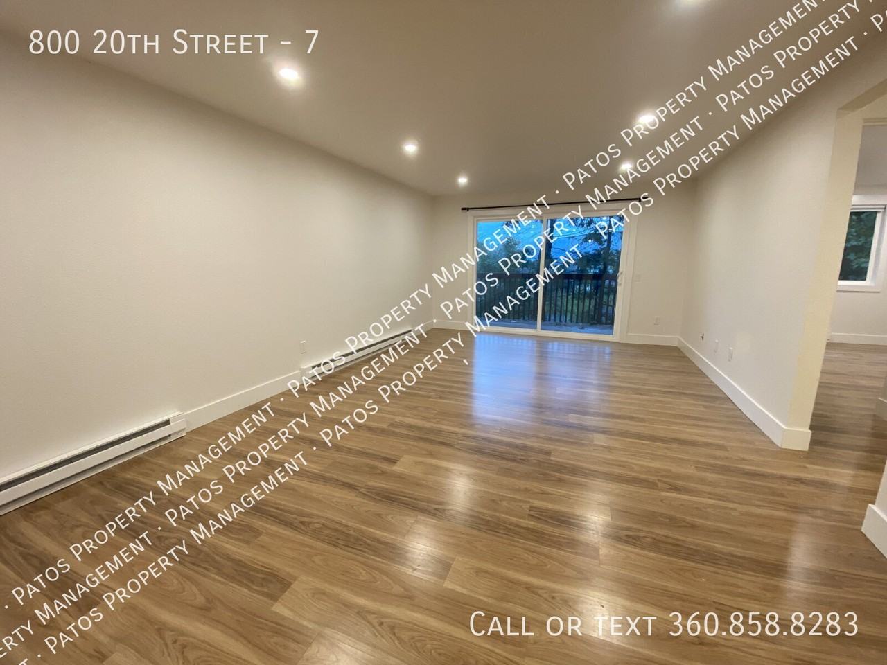 800 20th St #7 - Photo 5 of 17
