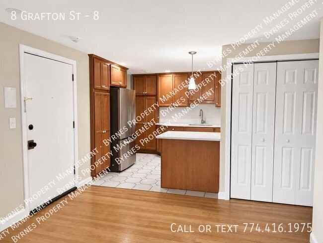 8 Grafton St #8 - Photo 4 of 12